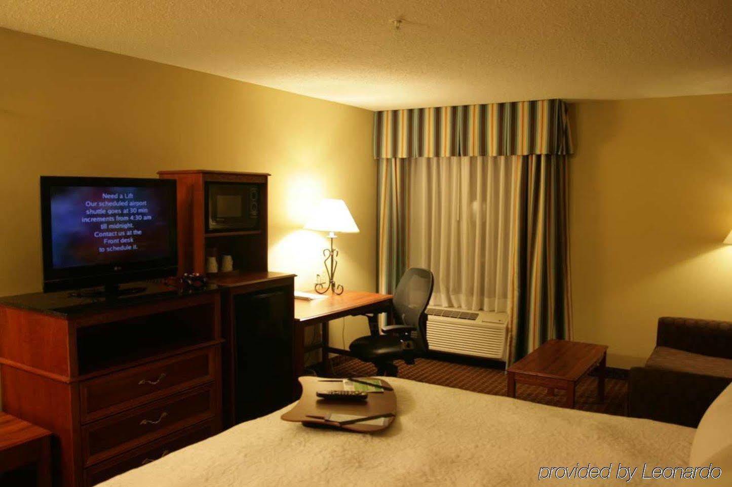 Hampton Inn Cincinnati Airport-North Hebron Bagian luar foto